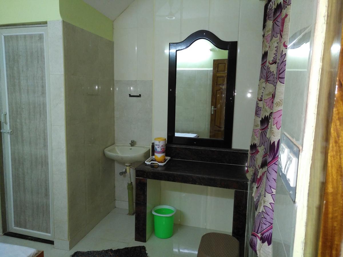 Rehoboth Home Stay Kanyakumari Ngoại thất bức ảnh