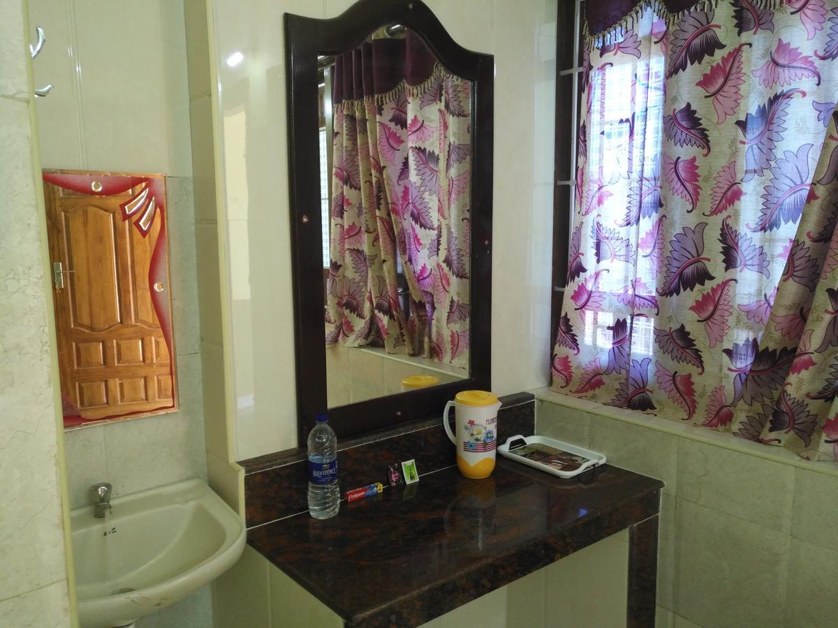 Rehoboth Home Stay Kanyakumari Ngoại thất bức ảnh