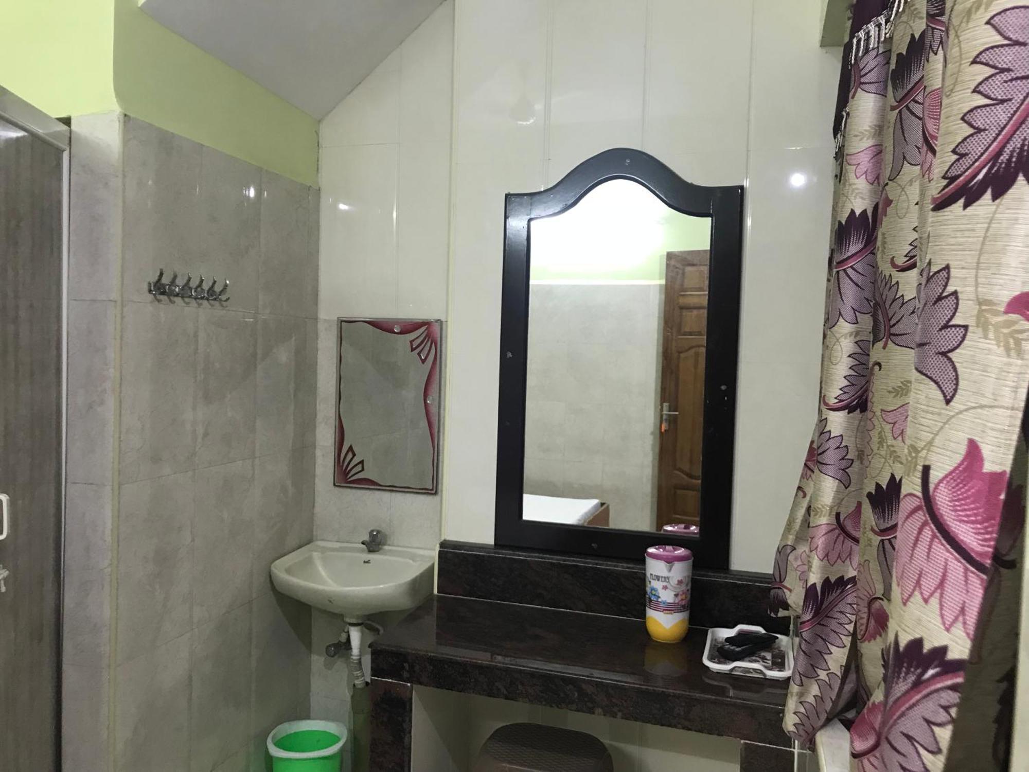 Rehoboth Home Stay Kanyakumari Ngoại thất bức ảnh