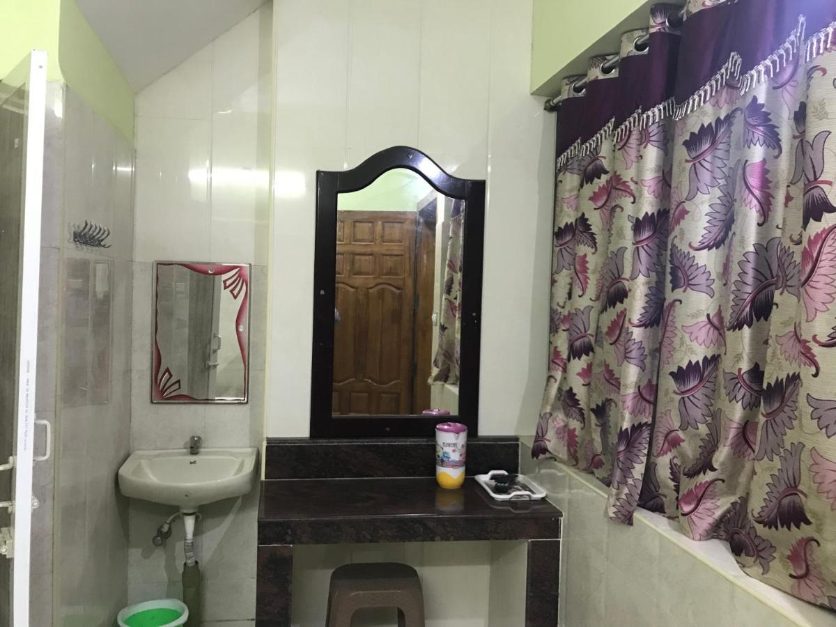 Rehoboth Home Stay Kanyakumari Ngoại thất bức ảnh