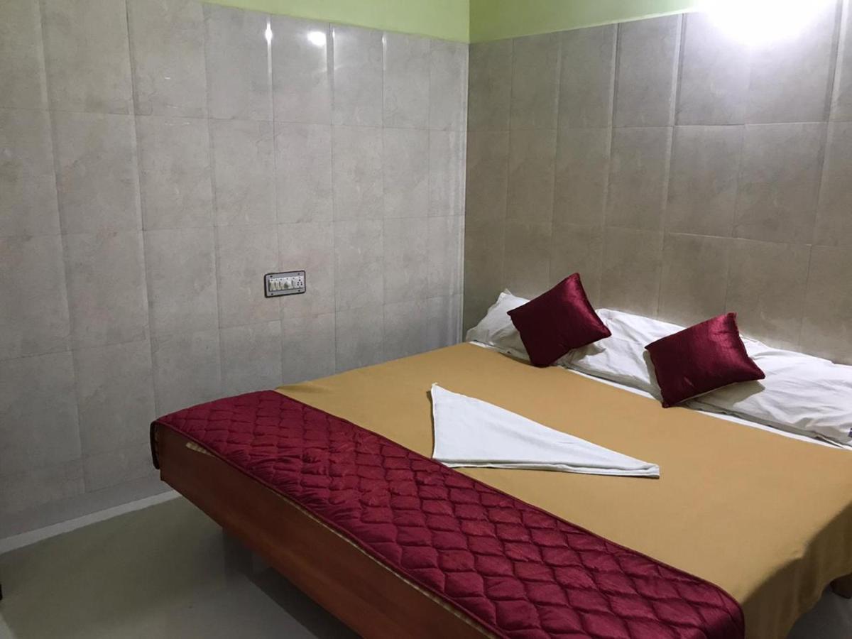 Rehoboth Home Stay Kanyakumari Ngoại thất bức ảnh